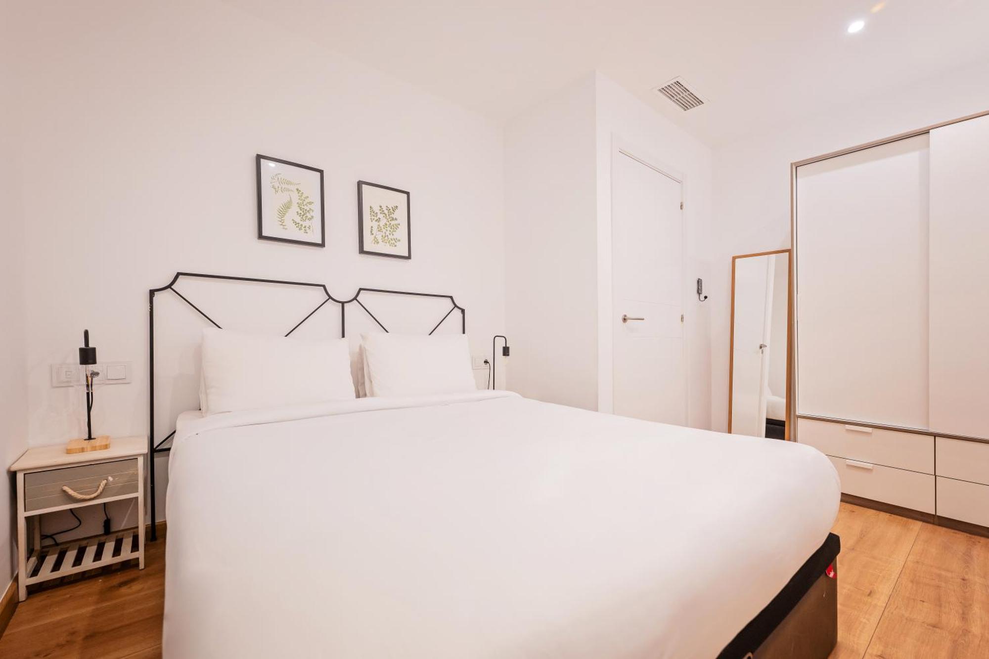 Sweett - Urgell Eixample Apartman Barcelona Kültér fotó